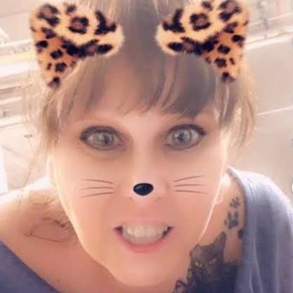 Meet your Posher, Cindy